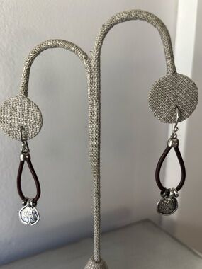 Silpada • Prairie Girl Earrings